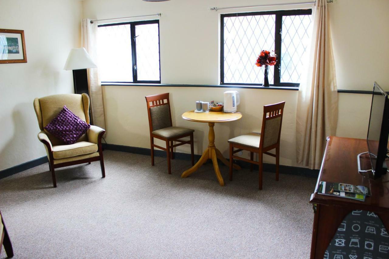 Donegal Lodgings - Apt 4 - 1 Bedroom Apt Donegal Town Екстер'єр фото